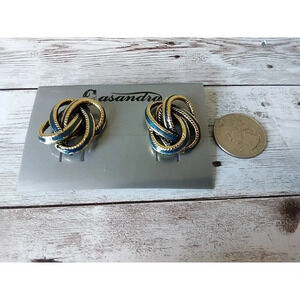 NWT Authentic Vintage 1980s Casandra Gold and Navy Knot Earrings